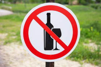 zakaz picia alkoholu, znak
