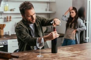 Jak pomóc alkoholikowi wyjść z nałogu